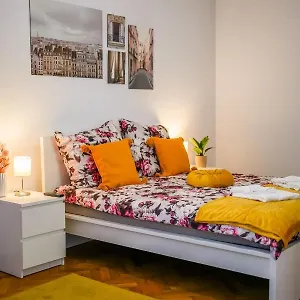 Ultracentral Golden Gatehouse 3 Bdrm Appartamento